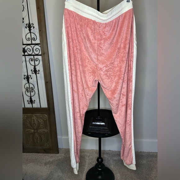 L*space Back At It Pants - size large - NWT (cream/peach) - Picture 7 of 8